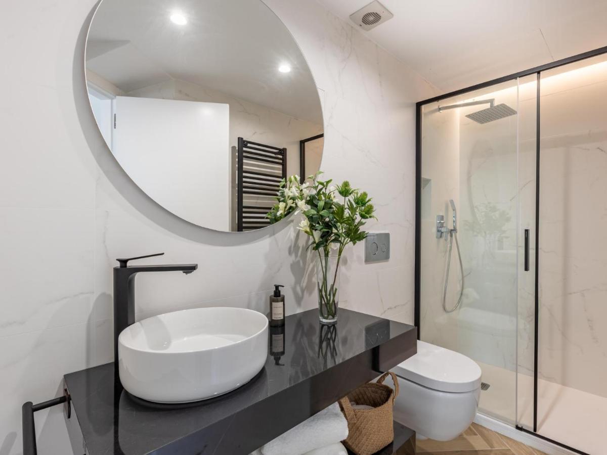 Luxury Alhambra Penthouse Collection Gran Via Appartement Granada Buitenkant foto